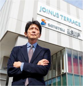 高江 啓幸氏